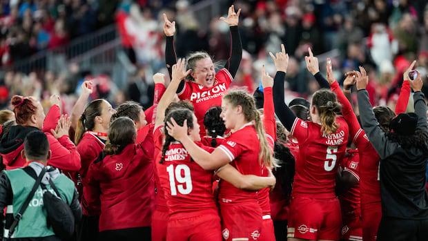 Kanada beendet Englands ungeschlagene Serie von 41 Spielen im Frauen-Rugby