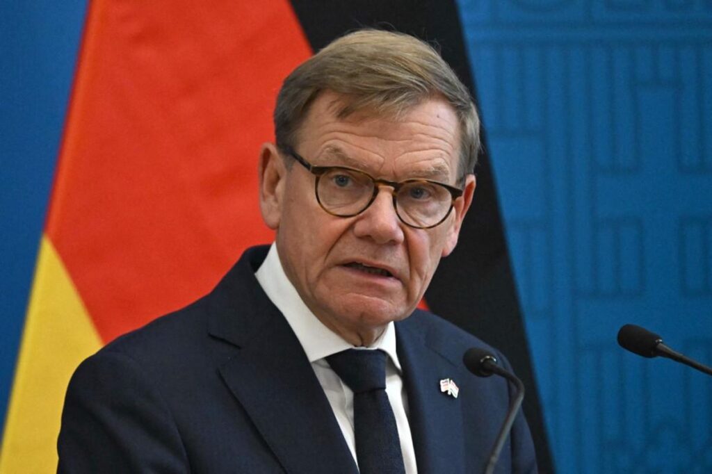 „Wir zahlen dafür“: Deutschland fordert Aufhebung der Starlink-Beschränkungen in der Ukraine
