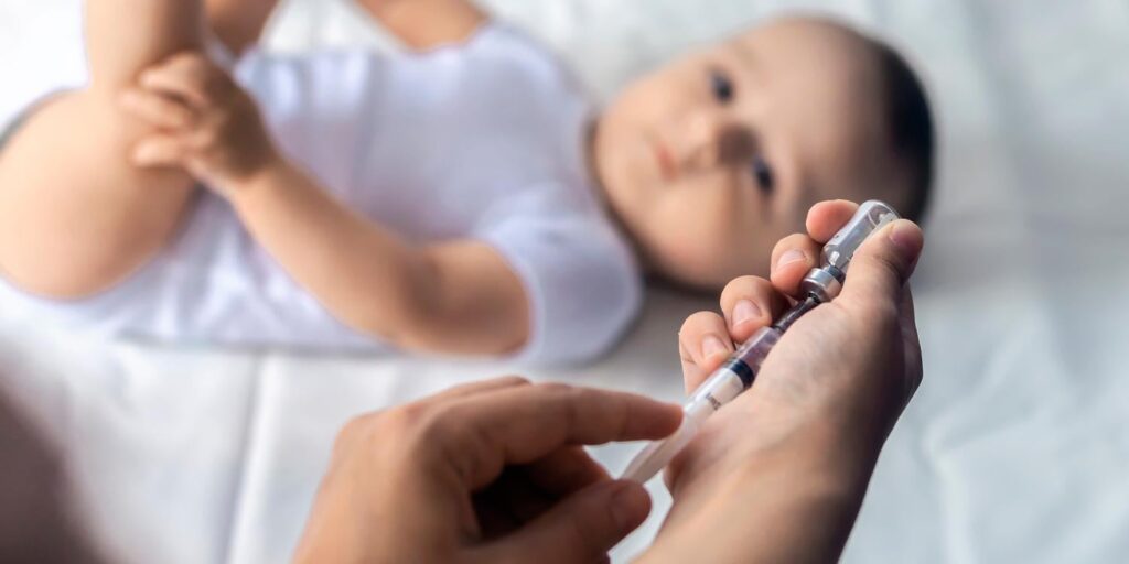 Studie mit 2,5 Millionen Kindern findet keinen Zusammenhang zwischen MMR-Impfung und Autismus.